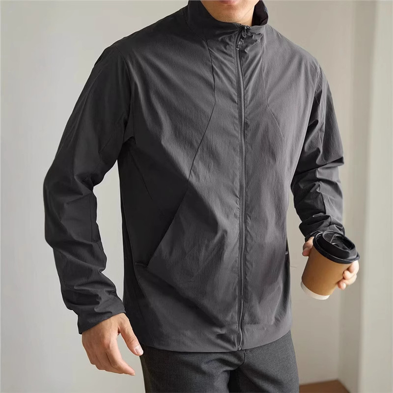 Giacche da Escursionismo Autun - Outdoor Adventure Windbreaker recensione e prezzo